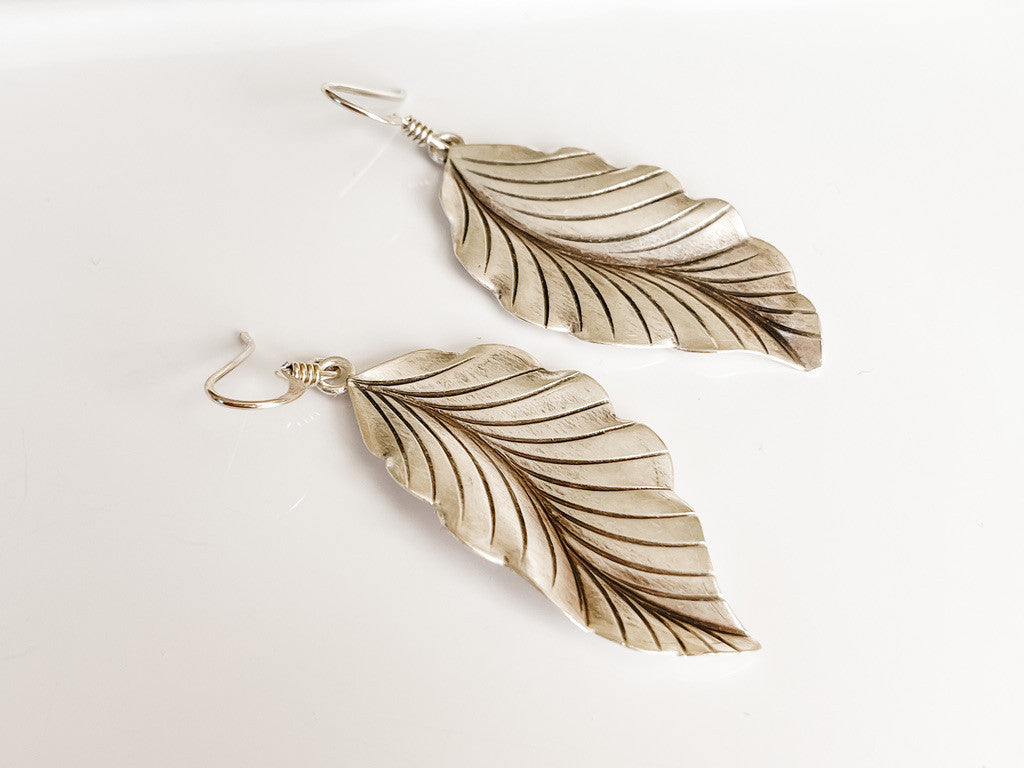 FINE SILVER WIDE LEAF EARRINGS