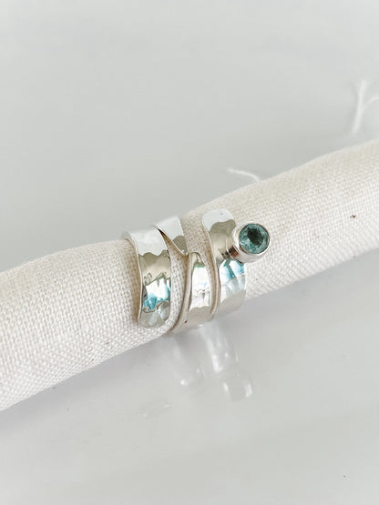 STERLING SILVER WRAP RING WITH STONE