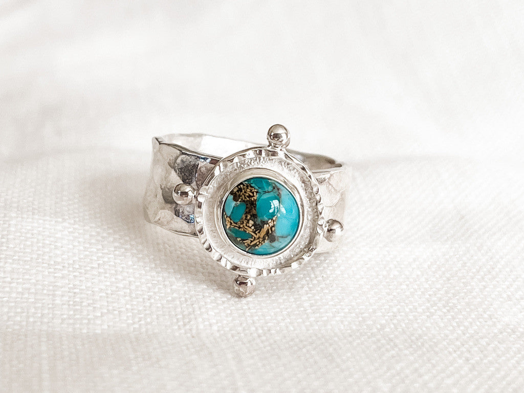 SILVER TURQUOISE GEM MEDALLION RING