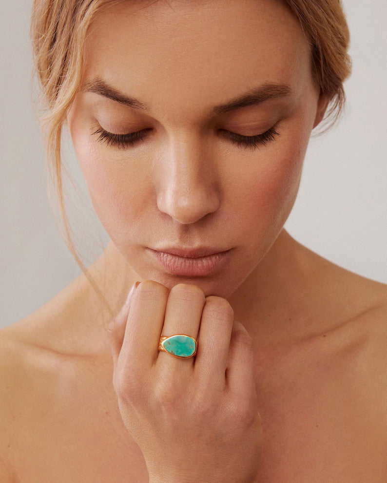 TURQUOISE ASYMMETRICAL COCKTAIL RING