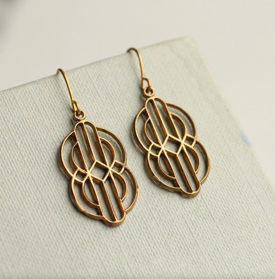 ART DECO DOOR EARRING