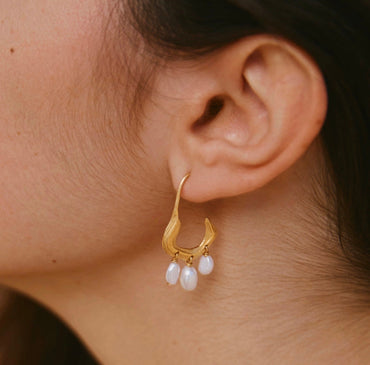 NOSSIS EARRINGS