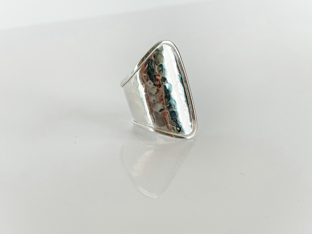 LARGE STERLING SILVER RING