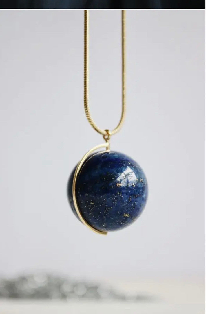 EARTH PENDANT