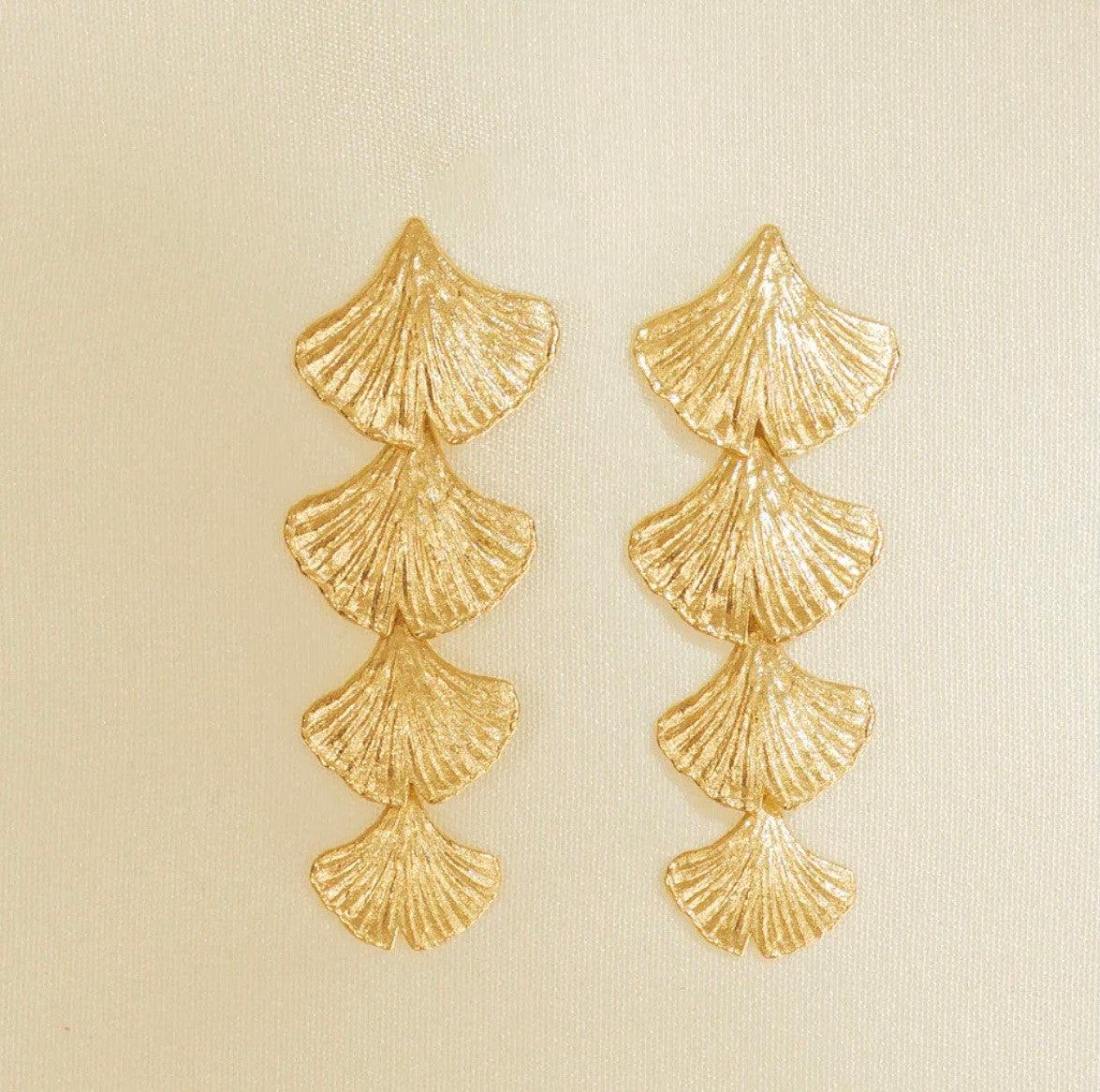 BILOBA EARRINGS