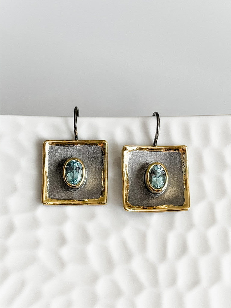 FINE SILVER AND 24K EARRINGS WITH AQUAMARINE