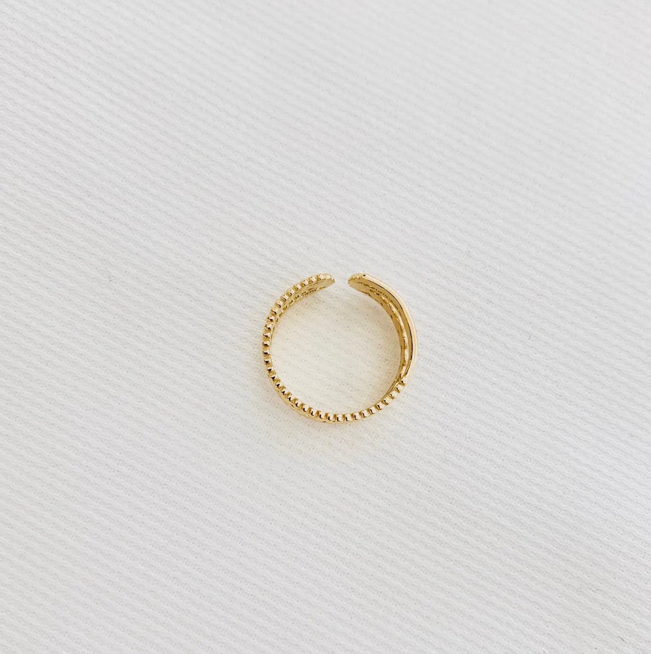 TEXTURED RING