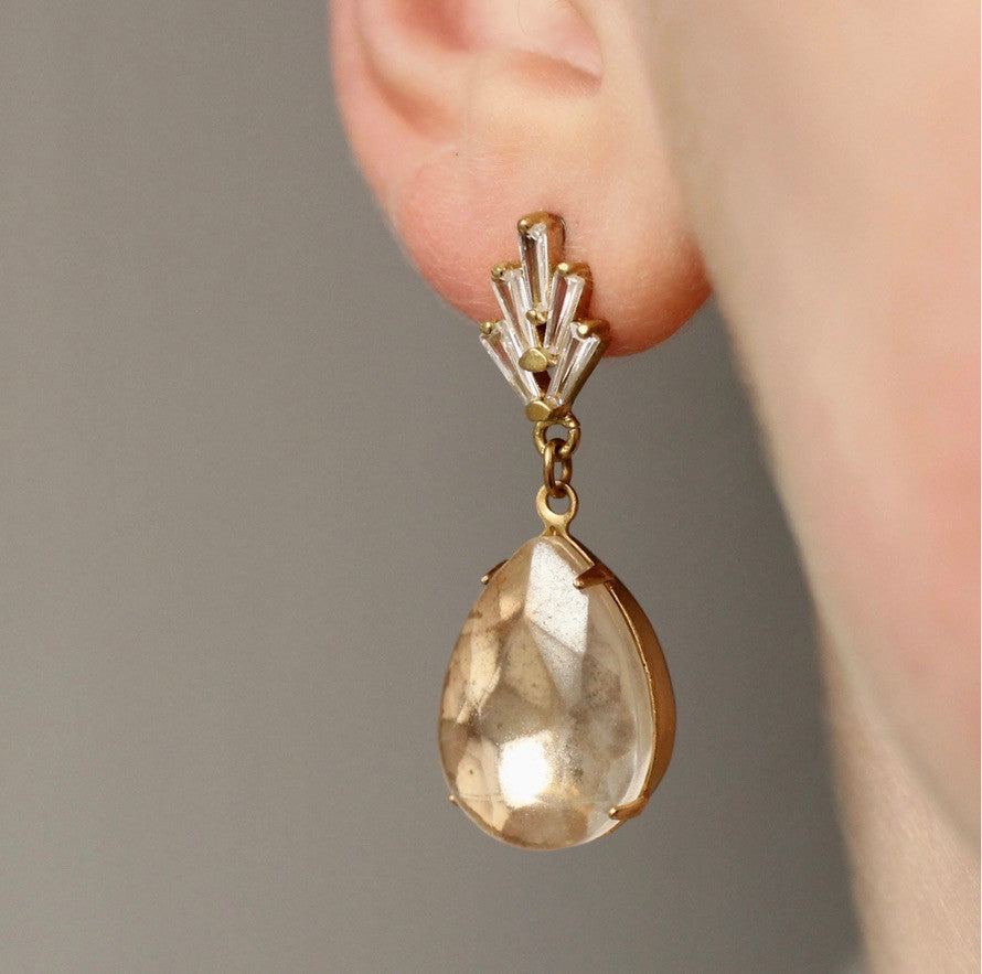 CHAMPAGNE CRYSTAL TEARDROP EARRING