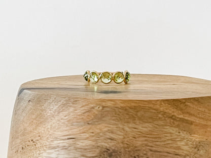 14K GOLD PERIDOT RING