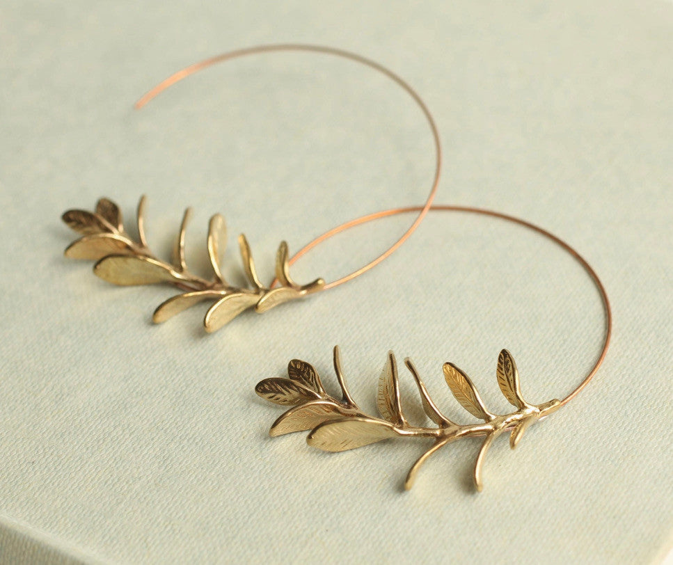 BOTANICAL LEAF HOOP EEARRINGS