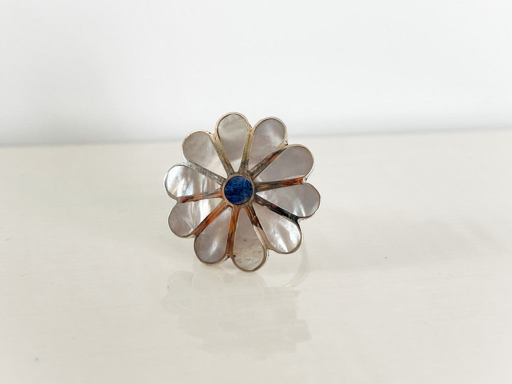 MOTHER OF PEARL RING